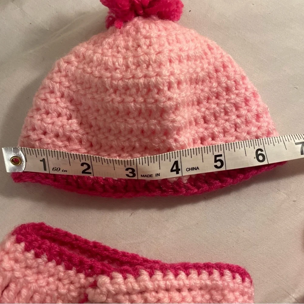 NWOT Pink Hand Crocheted NB/3M Hat Diaper Cover and Booties Doll Photo Shoot